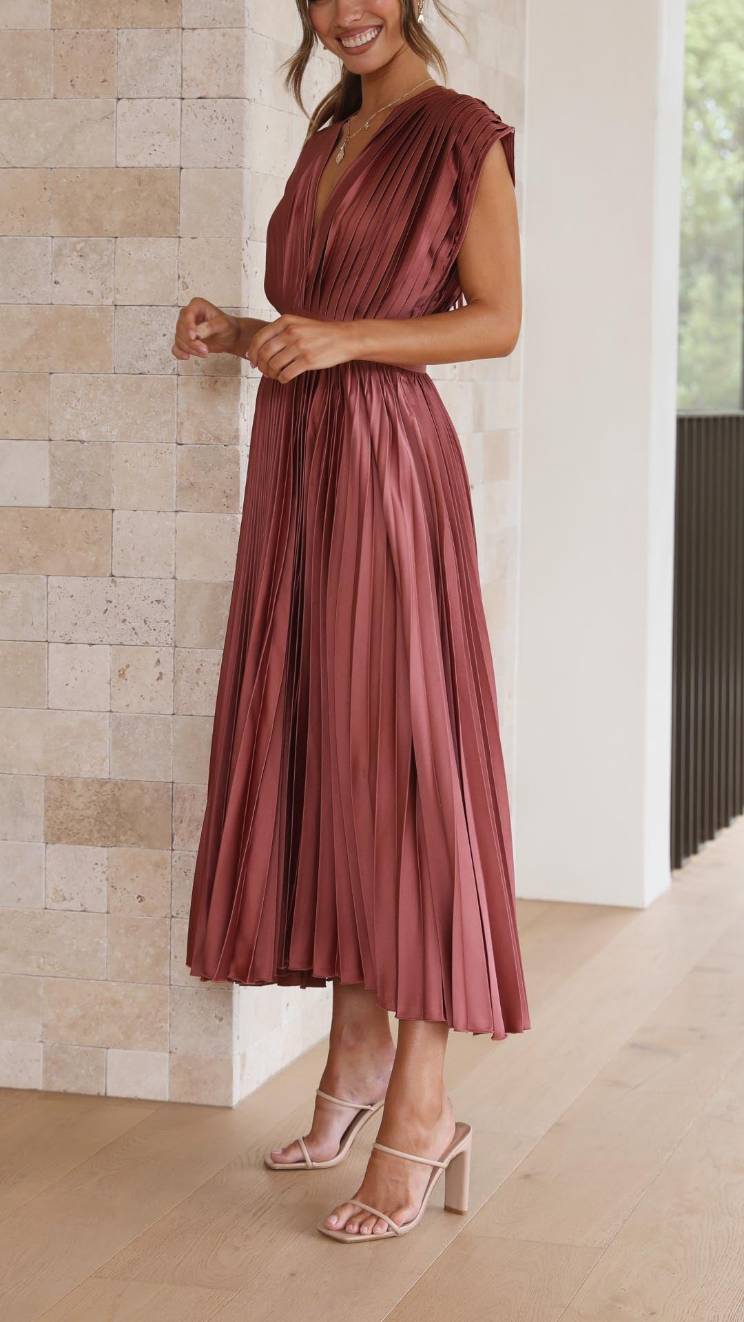 Kaitlyn | Women's Pleated V Neck Midi Wedding Guest Dress 4